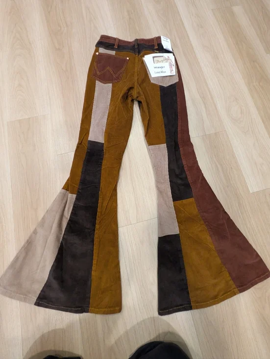 Wrangler Lainey Wilson Corduroy Patchwork Pants Flared Size 27 - Picture 8 of 10